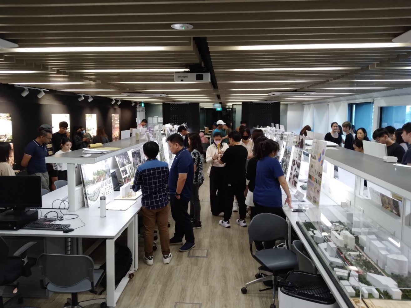 nycsomerset-belt-office_pic3