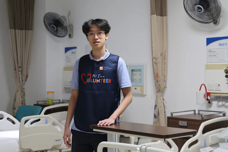 Biomedical Science student is the youngest volunteer