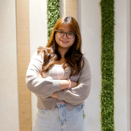 IS Student Estelle Vietnam