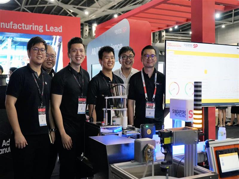 Engineers from Singapore Polytechnic’s Food Innovation and Resource Centre with innovative solutions to retrofit existing legacy machines for food and beverage SMEs.