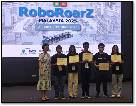 Award Ceremony (Team RoboRawr)