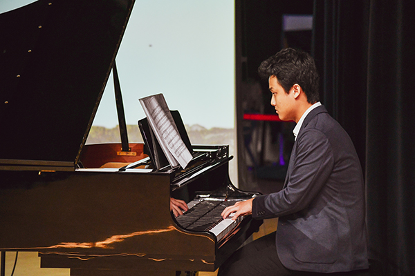 Ryan Ong's piano performance
