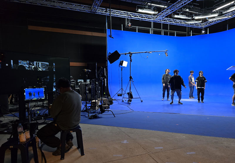 Behind the Scene blue screen