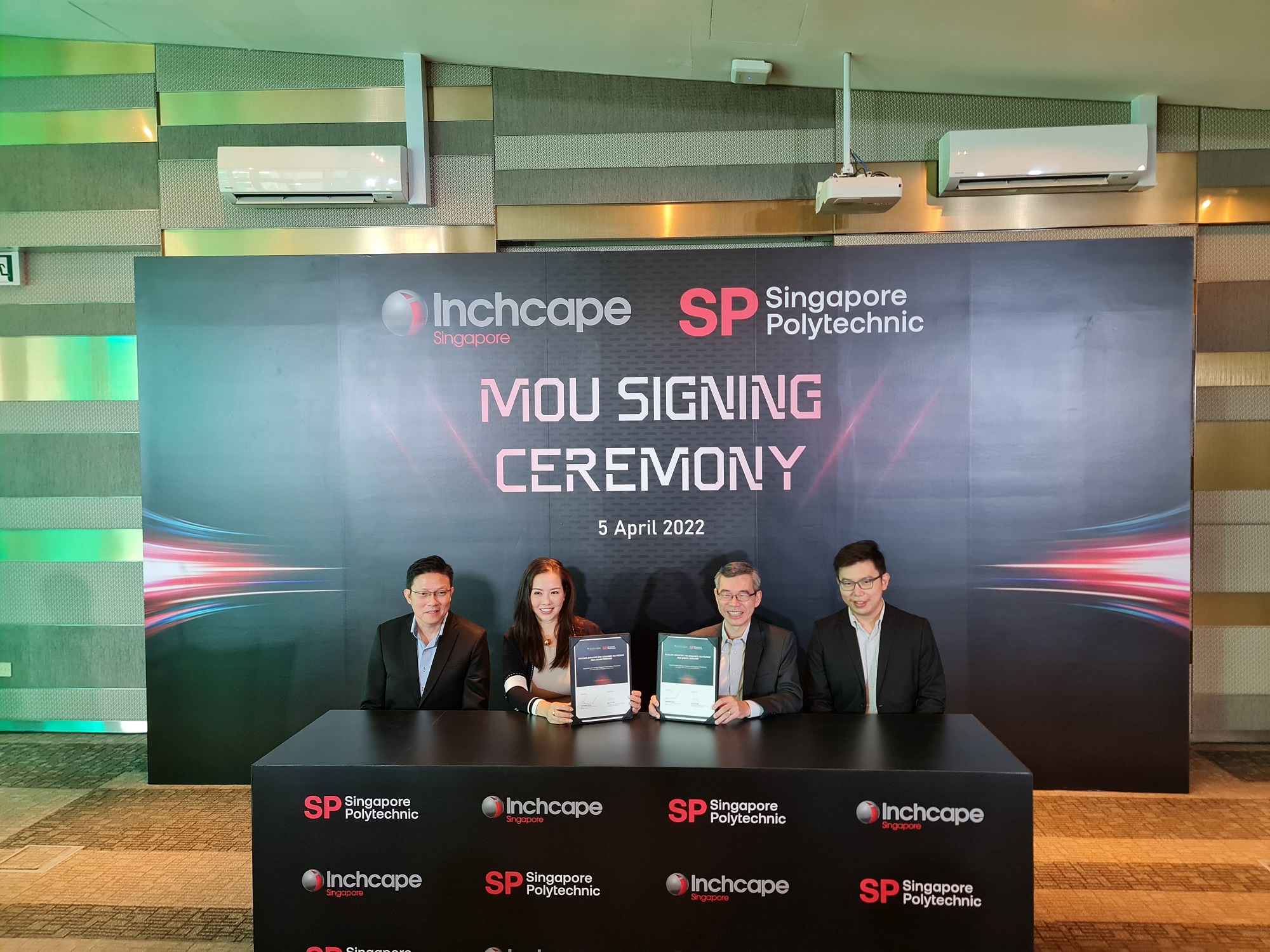MoU Signing between Singapore Polytechnic PACE Academy and Inchcape Singapore– Fast – tracking to the future of sustainable mobility.