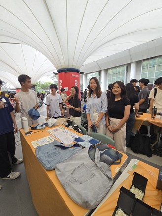 Students Running Own Business