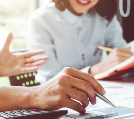 SB-DBA Student Takes Notes-v01